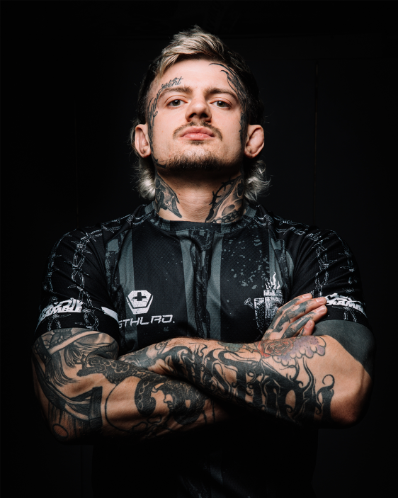 Dorai Training Top - Gothlord