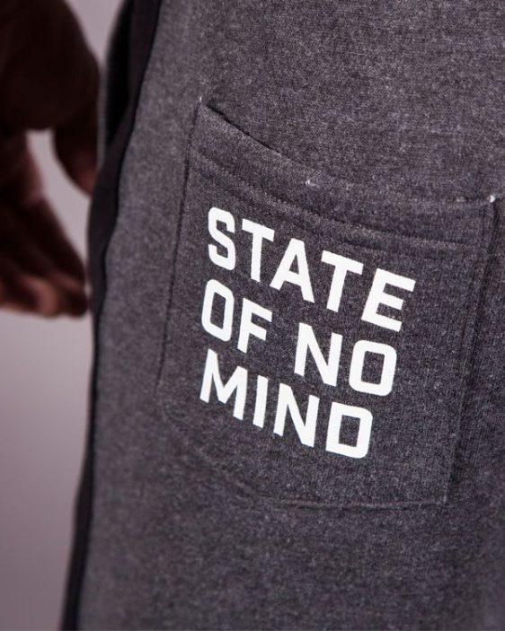 Scramble 'State of No Mind' Casual Shorts - Charcoal