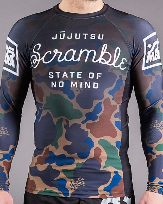 Scramble "No Mind" Camo / Fade Rashguard