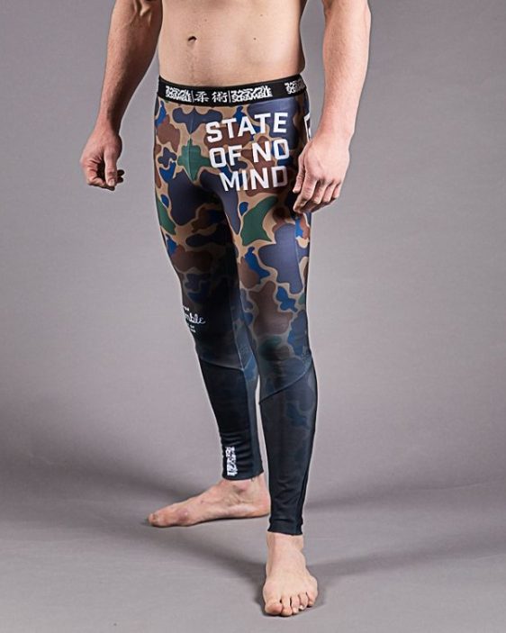 Scramble "No Mind" Camo / Fade Spats