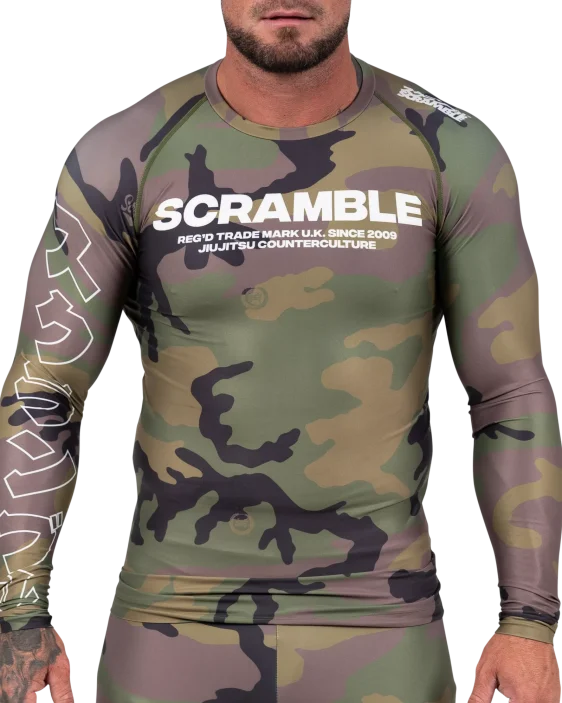 Scramble Base Rashguard - Woodland Camo